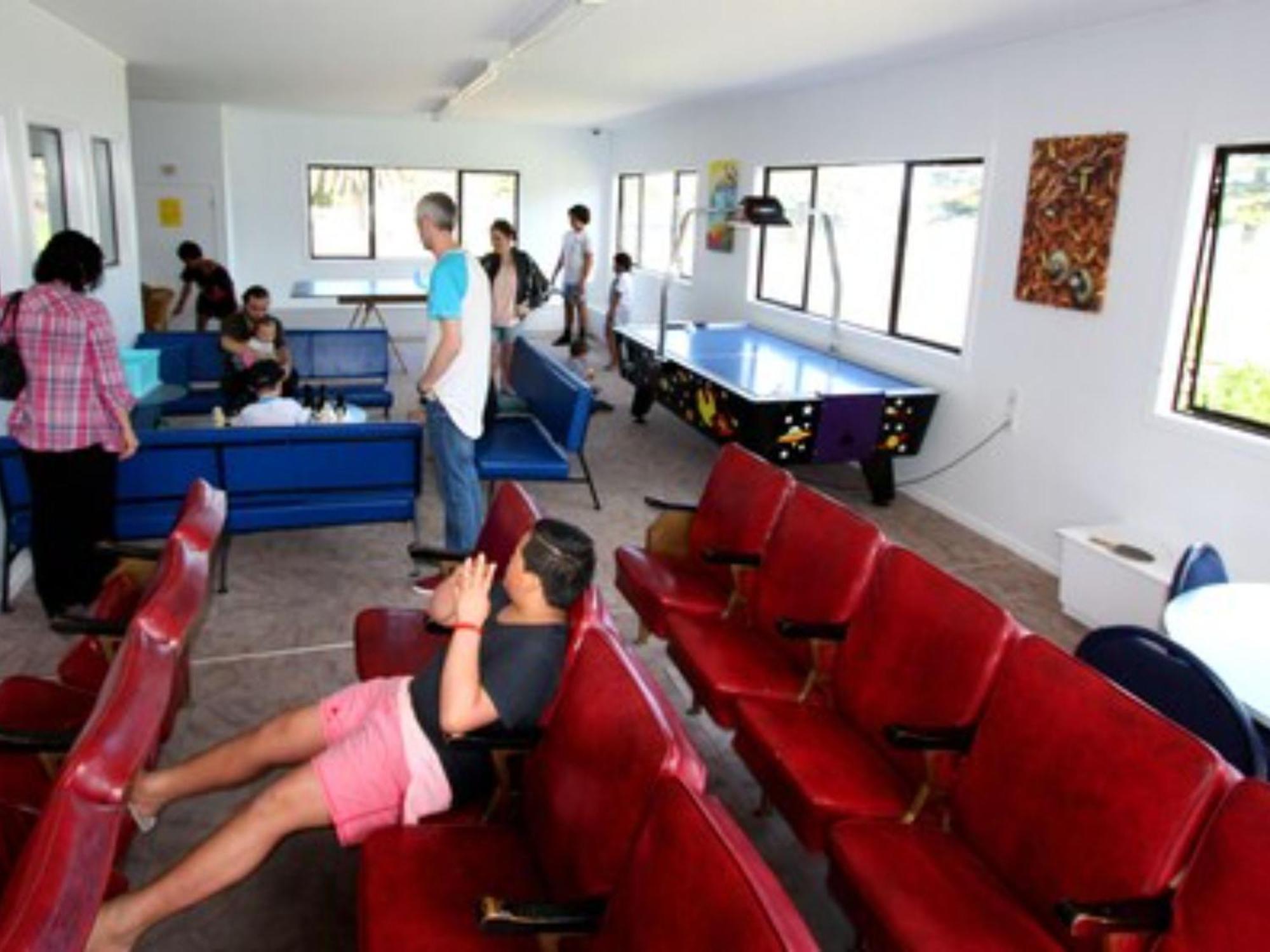 Waikanae Beach Top 10 Holiday Park กิสบอร์น ภายนอก รูปภาพ
