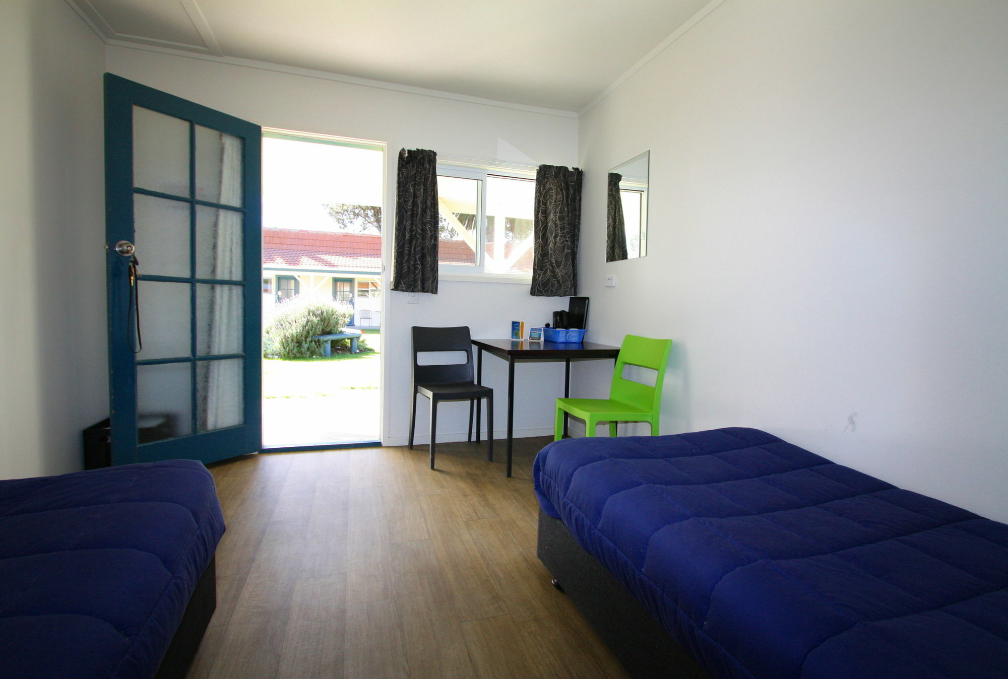 Waikanae Beach Top 10 Holiday Park กิสบอร์น ภายนอก รูปภาพ