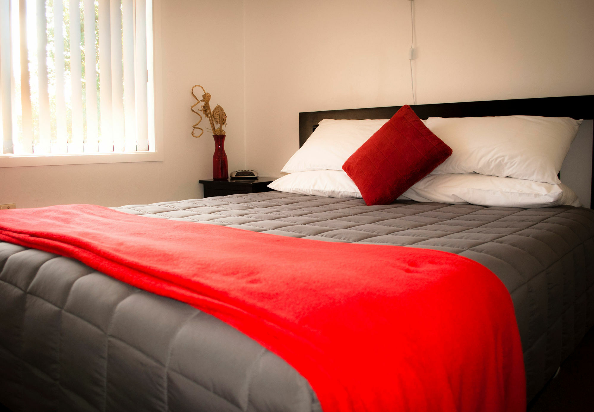 Waikanae Beach Top 10 Holiday Park กิสบอร์น ภายนอก รูปภาพ